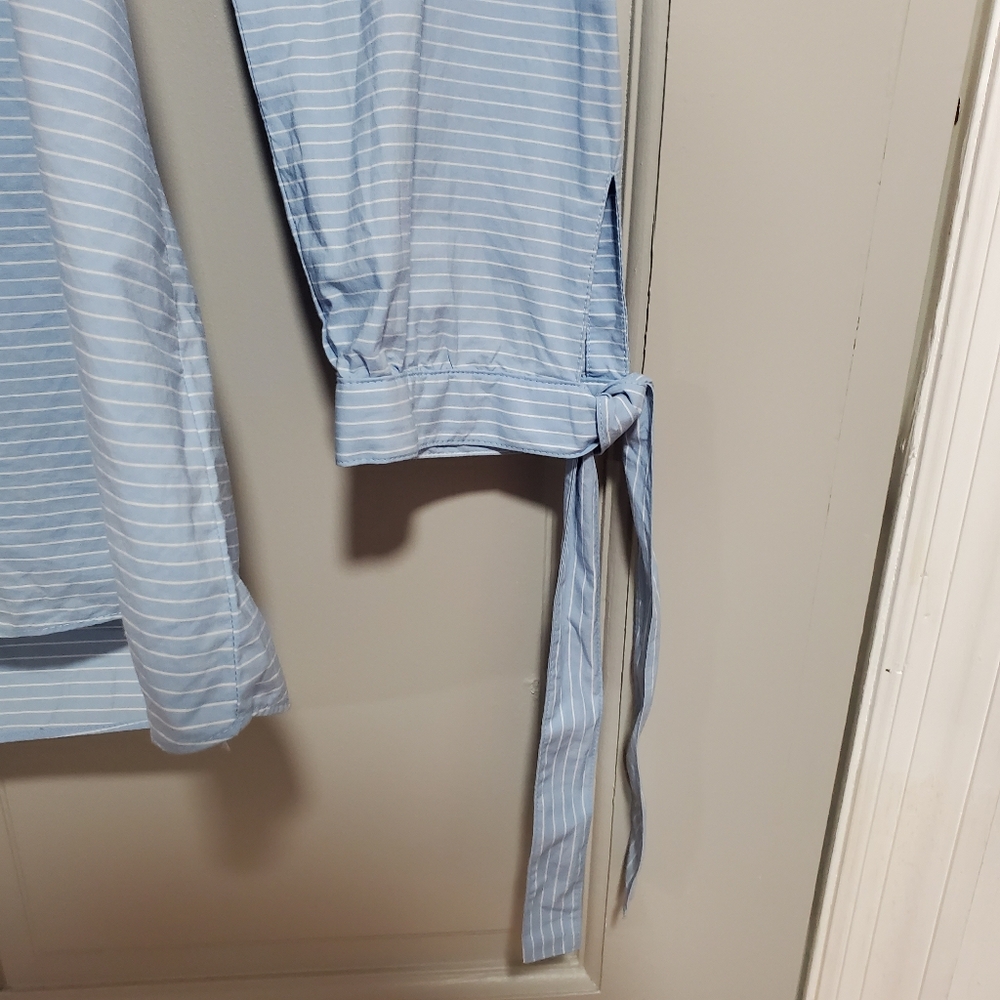 Madewell Blouse Women Size Small Light Blue Striped tie-sleeve popover top - Picture 5 of 12